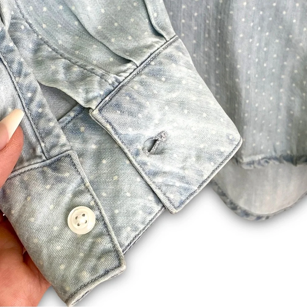 Rails Chambray Button Down Shirt size Small - Picture 5 of 10